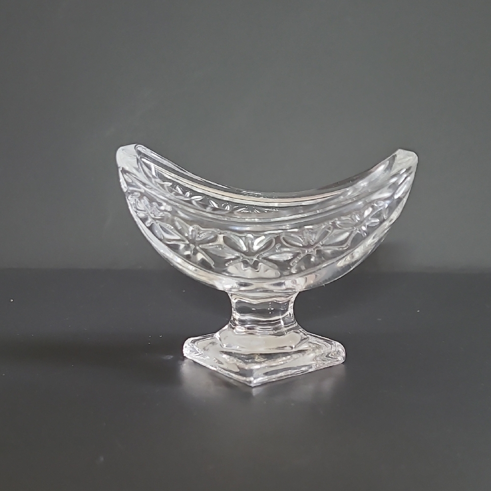 Shannon Crystal Salt Dish